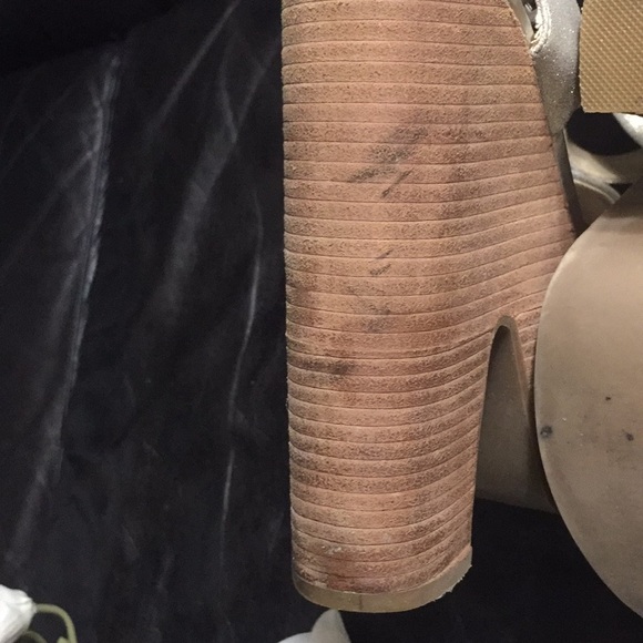 👠 Steve Madden Gold Platforms 7 M Good Worn Cond.Leather Upper - Picture 6 of 7